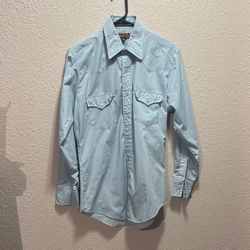 Men's Light Blue Button-Down Shirt